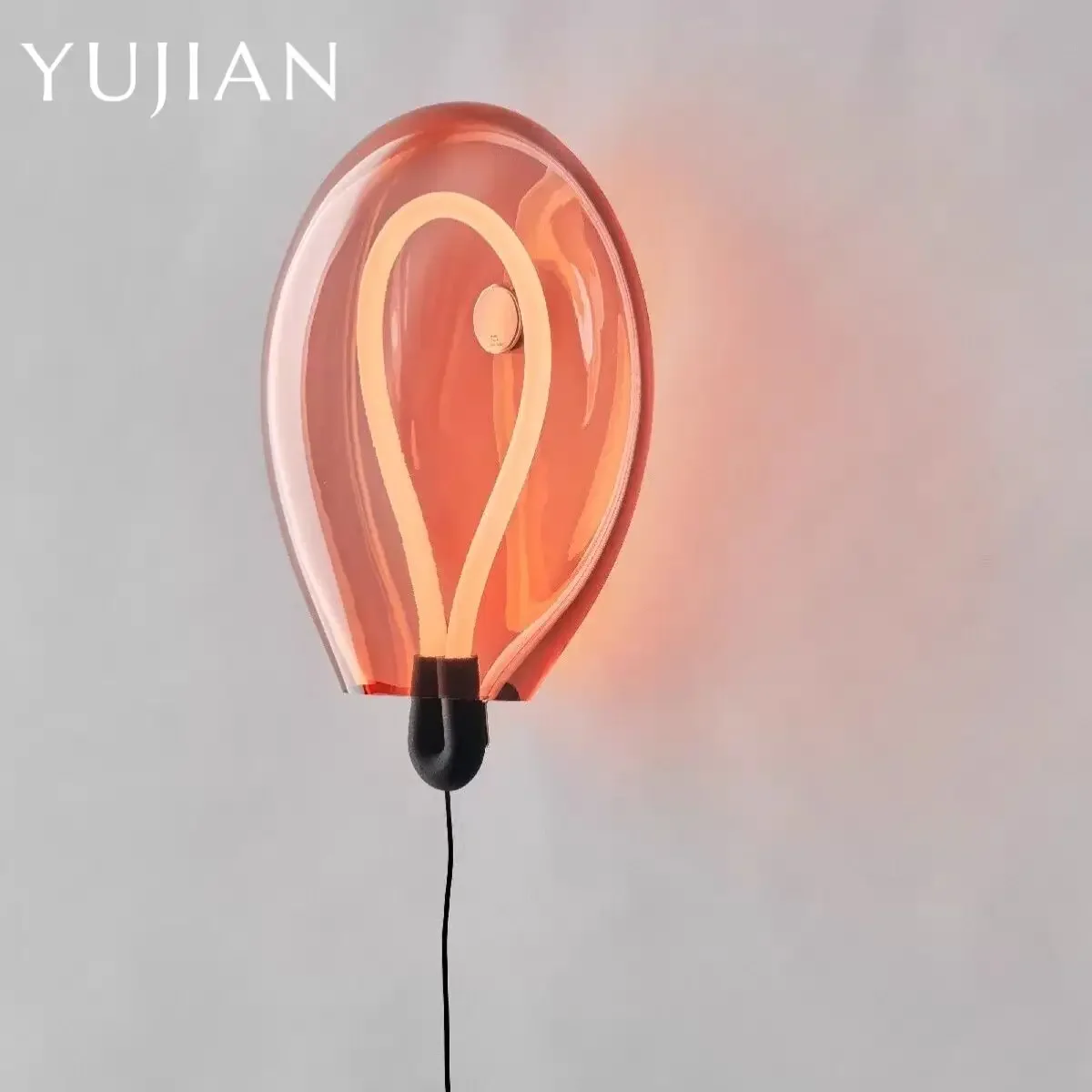 مصباح جداري إبداعي على شكل بال - مراجعة Led Balloon Light وسعره